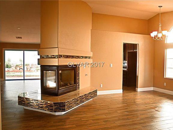 3rd image of 8801 Misty Creek Ave