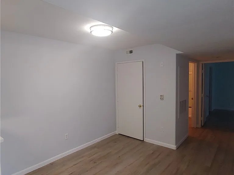 950 Seven Hills Dr #413 — Photo 8