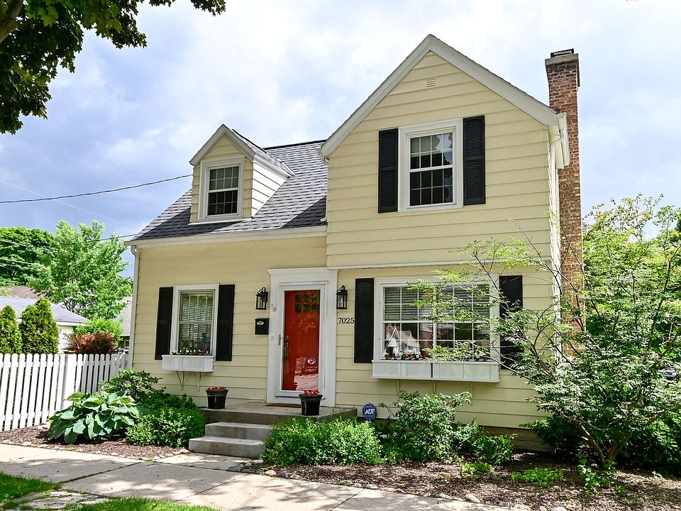 1st image of 7025 W Clarke St