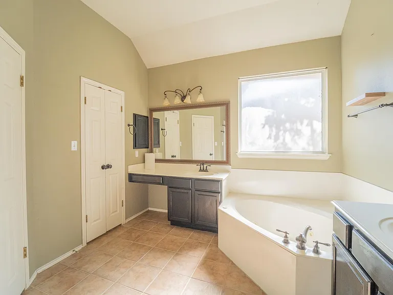 1108 Antelope Rdg — Photo 39