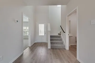 4 bed, 2054 sqft, $2,485 — Photo 3