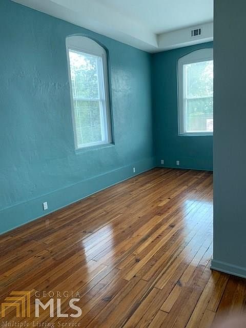 1st image of 3 E Vine St #A
