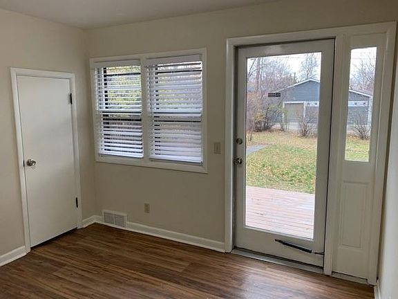upstairs bedroom or office