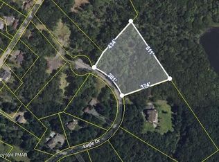 Eagle Drive Bush Ct, Stroudsburg, PA 18360