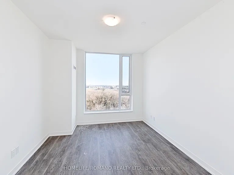 6 David Eyer Rd #806 — Photo 11