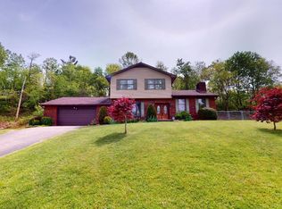 10724 Bryan Dr, Catlettsburg, KY 41129