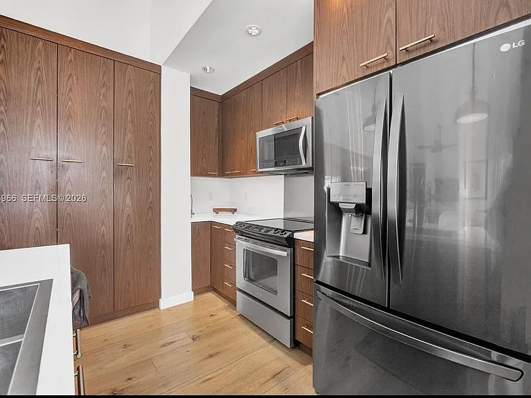 1150 NE 91st St — Photo 16