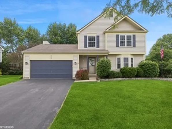 809 Hillside Dr, Mundelein, IL 60060