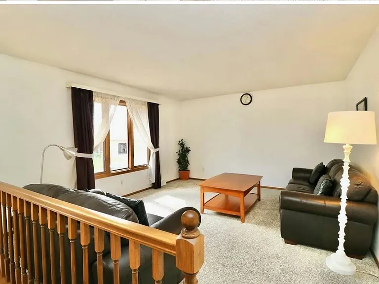 3807 Cora Dr — Photo 2