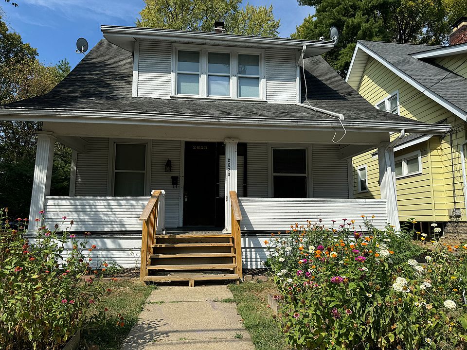 1st image of 2623 Neil Ave #2623