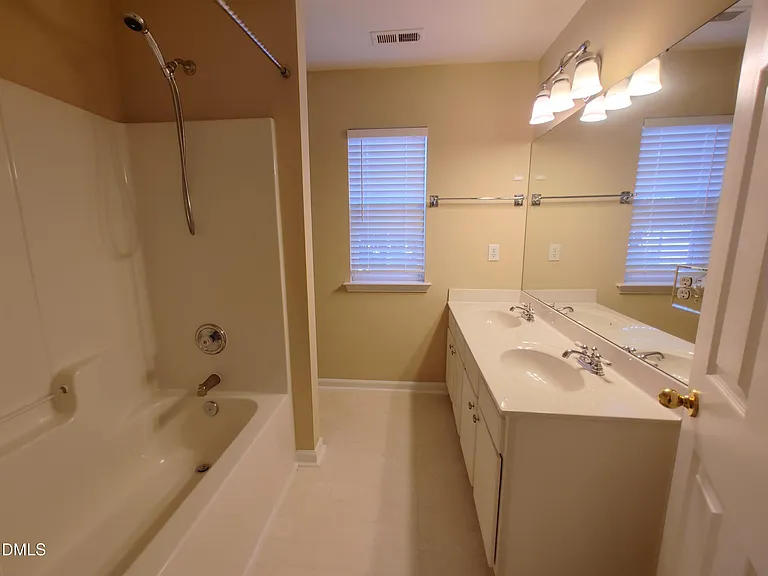 301 Millicent Way — Photo 28