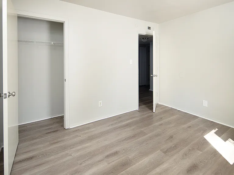 1234 Saratoga Dr #B — Photo 12
