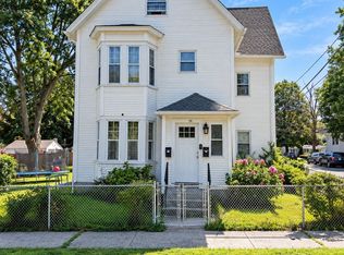 79 Oak St, Springfield, MA 01151
