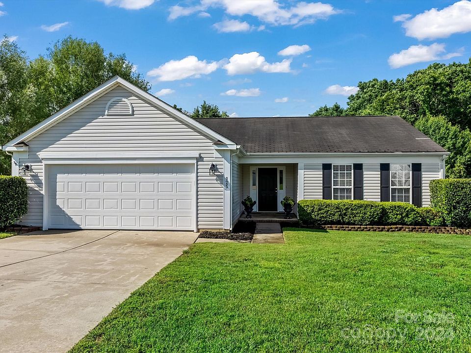 1st image of 125 Lantana Dr