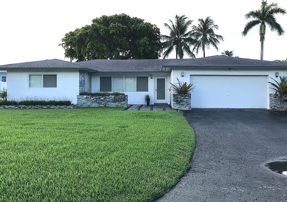1st image of 1922 Coral Shores Dr