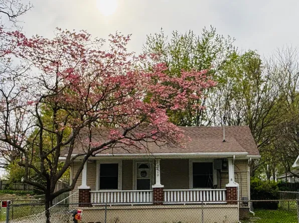 2419 N Prospect Avenue, Springfield, MO 65803