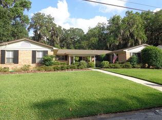 2314 S Miller Oaks Dr, Jacksonville, FL 32217