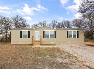 4105 W Briarwood St, Granbury, TX 76048