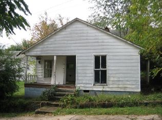 516 Wheeler St NW, Lenoir, NC 28645