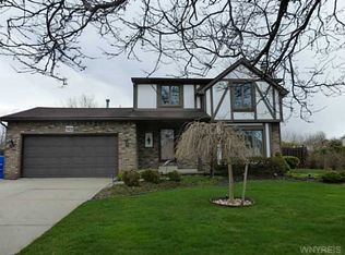 125 Villa Maria Rd, West Seneca, NY 14224