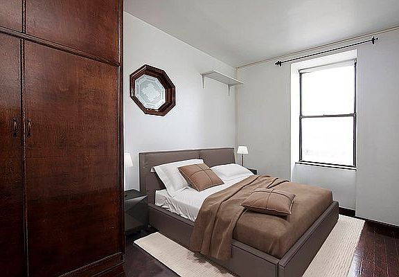 4th image of 16 1st Ave APT 5