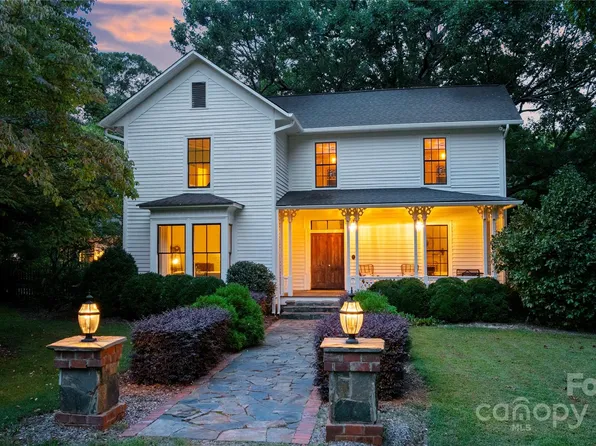 10915 Beatties Ford Rd, Huntersville, NC 28078