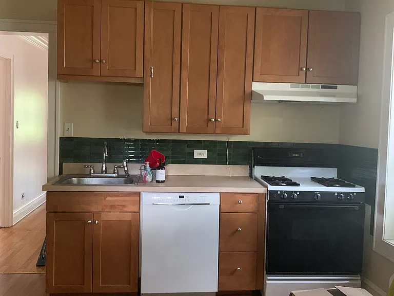 325 S Oak Park Ave #2 — Photo 9