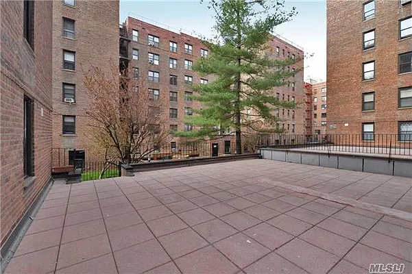 Sold by Benjamin Realty Since 1980 | media 14