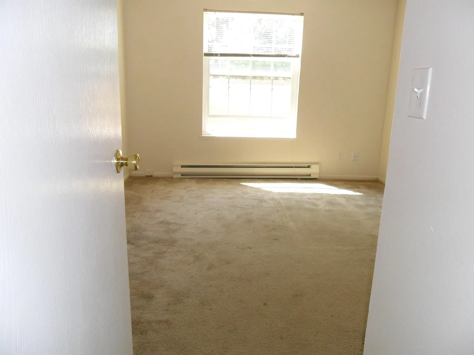 Valley Brook Apts - 056 — Photo 4