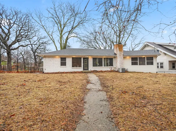 3225 Easton Blvd, Des Moines, IA 50317