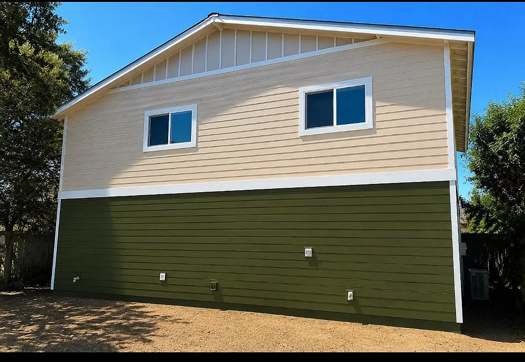 3 bed, 1200 sqft, $3,700 — Photo 3