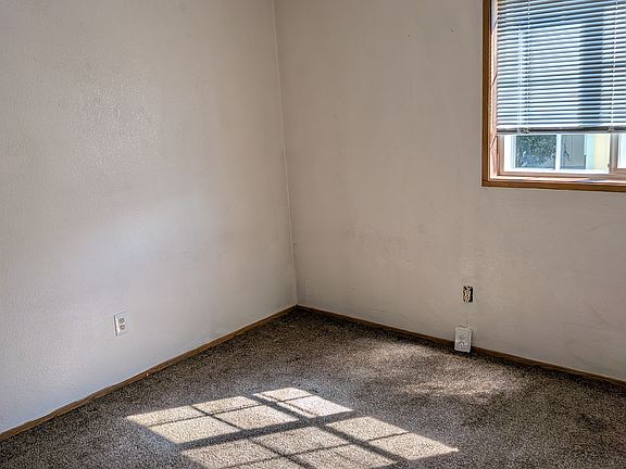 5th image of 3267 SE Villa Pl