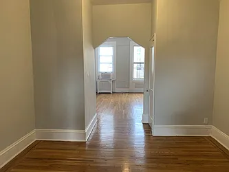 Rented by Avi Realty Manhattan