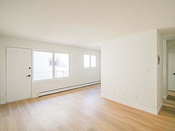 4th image of 10965 84th St NW #1346098