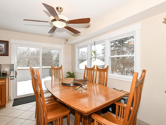 5th image of 4222 Maple DRIVE