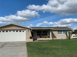 6031 Maplewood Dr, New Port Richey, FL 34653