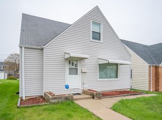 3756 S 16th St, Milwaukee, WI 53221