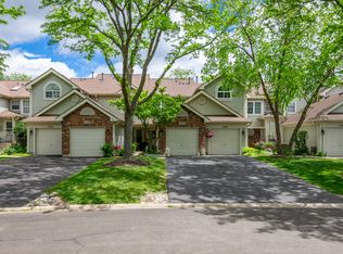 1357 Coldspring Rd, Carol Stream, IL 60188