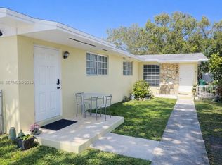 Grapeland, Miami, FL 33145