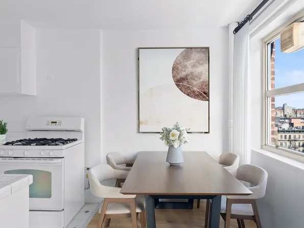 100 Lasalle Street image 6 of 25