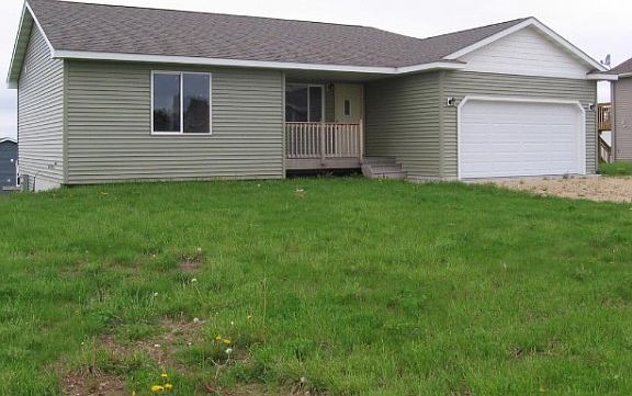 2nd image of 204 Blackhawk Dr