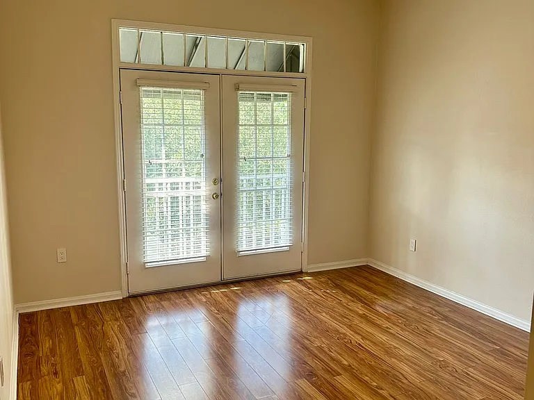 229 Longview Ave #5301 — Photo 14