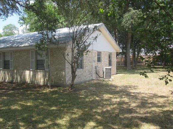 3rd image of 1118 Glenwood Dr