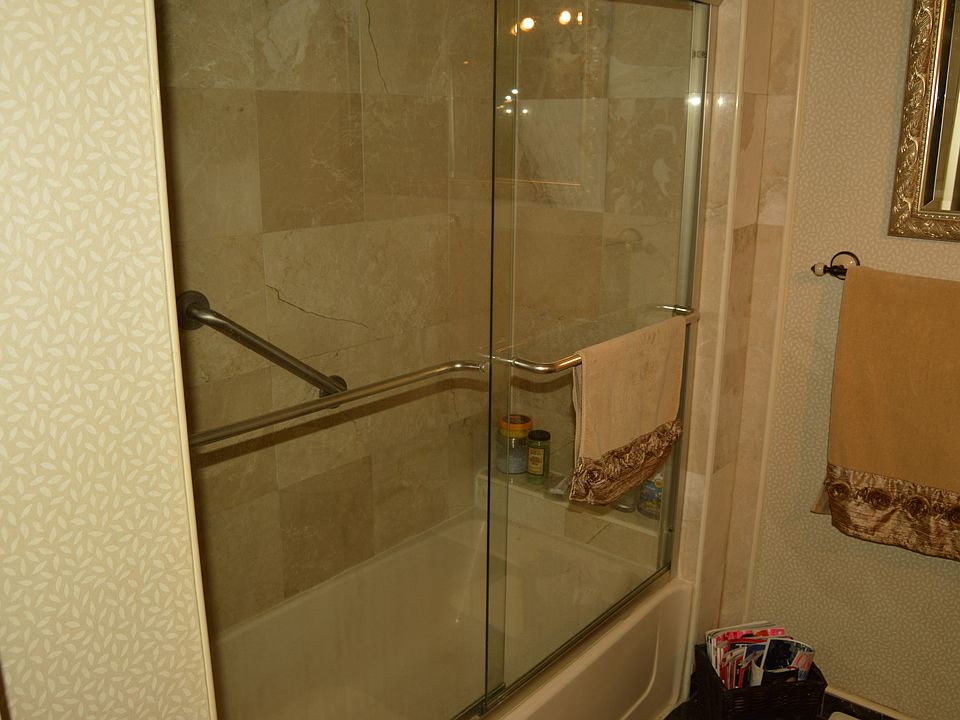 1st image of 7464 Ashmont Cir #304