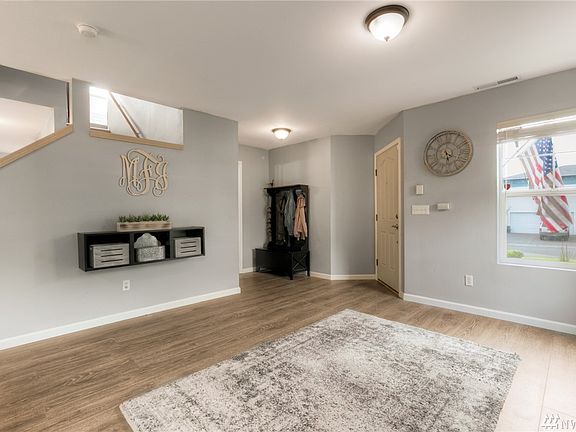 4th image of 9550 187th Street Ct E