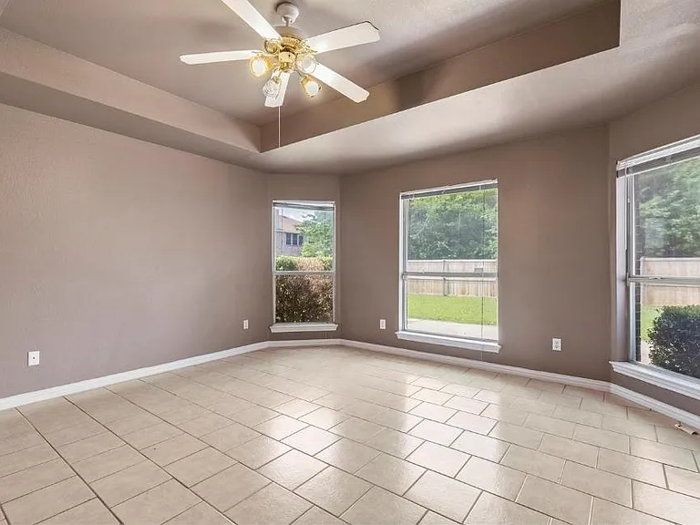 2713 Wild Grove Ln — Photo 14