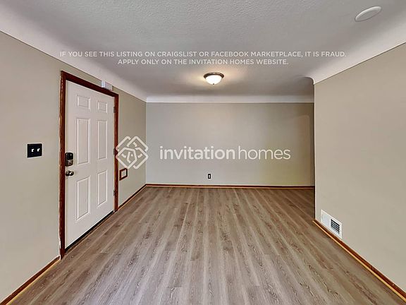 5th image of 428 7th Ave S