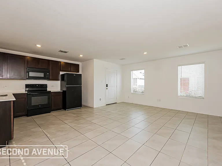 8732 Texas Risinger Dr — Photo 5