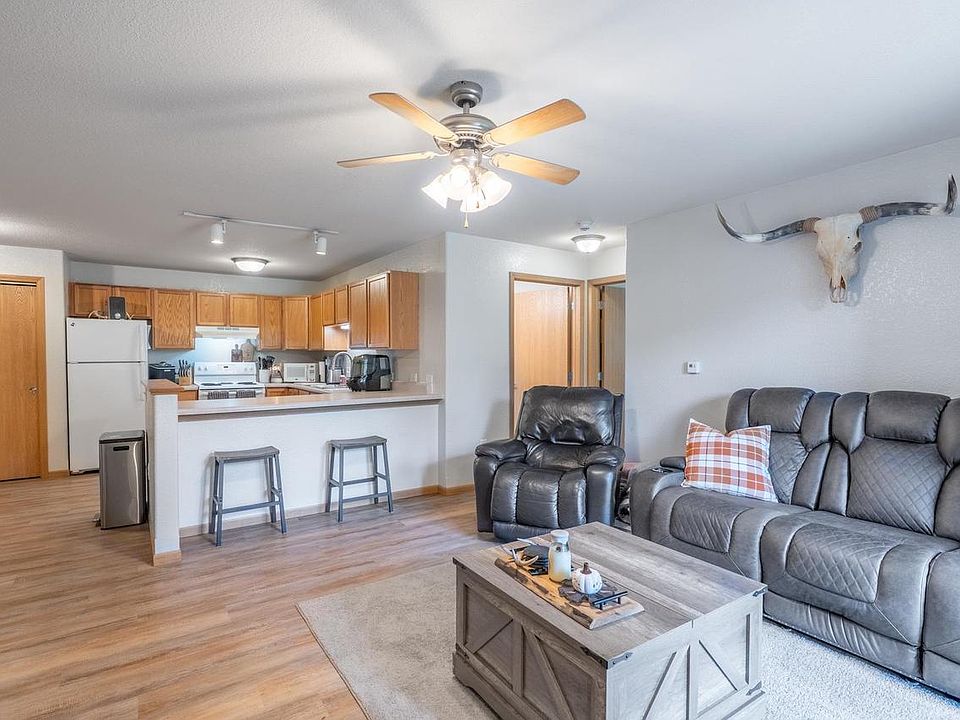1st image of 7320 WHITESPIRE ROAD # 4