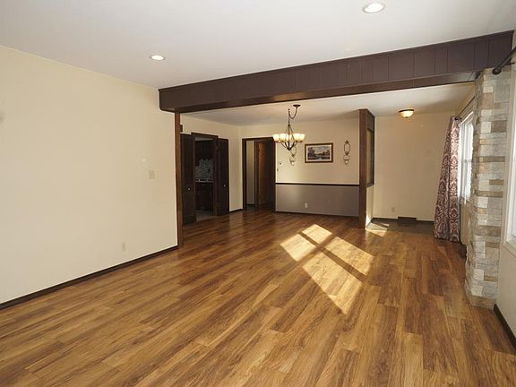 2nd image of 837 Legion Ave
